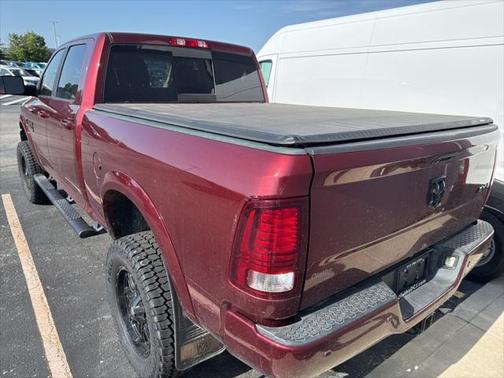 2018 RAM 2500 Laramie Crew Cab 4x4 6'4' Box