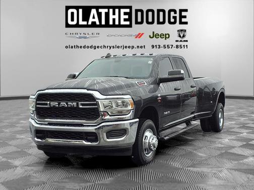 2021 RAM 3500 Tradesman Crew Cab 4x4 8' Box