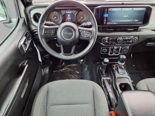 Bright White Clearcoat 2024 Jeep Wrangler Sport S