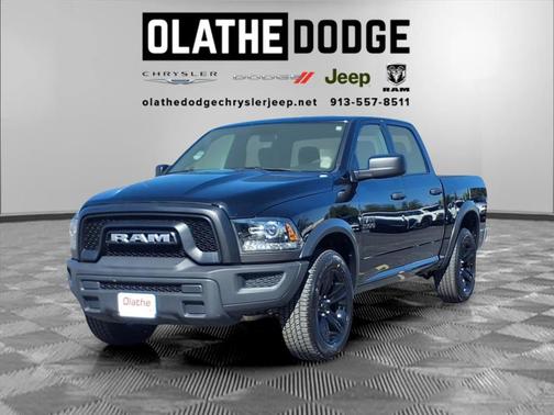 2024 RAM 1500 Classic Warlock Crew Cab 4x4 5'7' Box