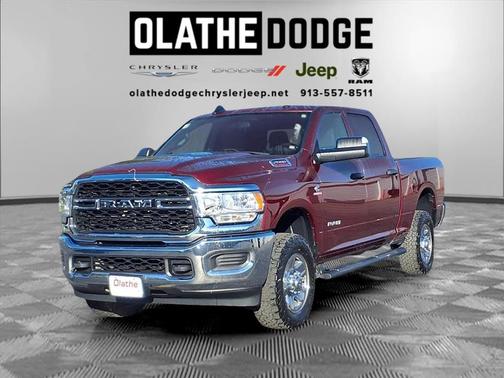 2022 RAM 2500 Tradesman Crew Cab 4x4 6'4' Box
