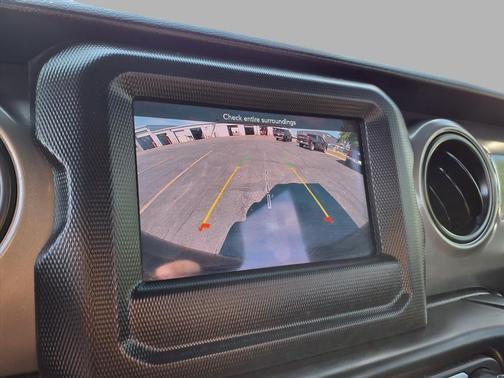 2022 Jeep Wrangler Sport