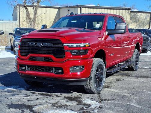 Molten Red Pearlcoat 2026 RAM 2500 Laramie Crew Cab 4x4 6'4' Box