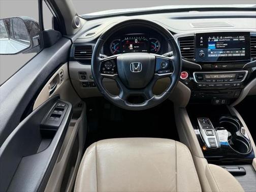2021 Honda Pilot Touring 8-Passenger