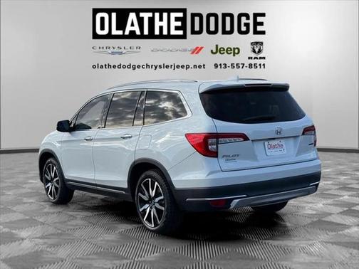 2021 Honda Pilot Touring 8-Passenger