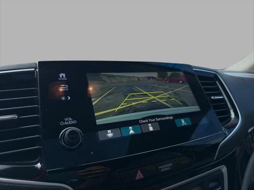 2021 Honda Pilot Touring 8-Passenger