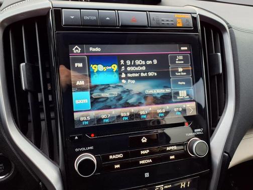 Crystal White Pearl 2021 Subaru Ascent Limited 7-Passenger