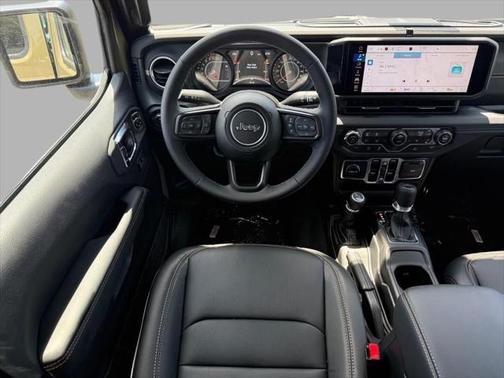 2025 Jeep Gladiator High Tide