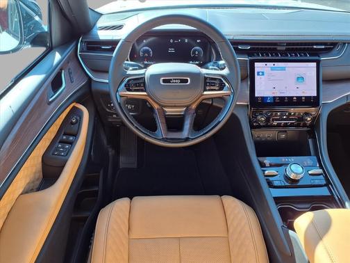 2025 Jeep Grand Cherokee L Summit