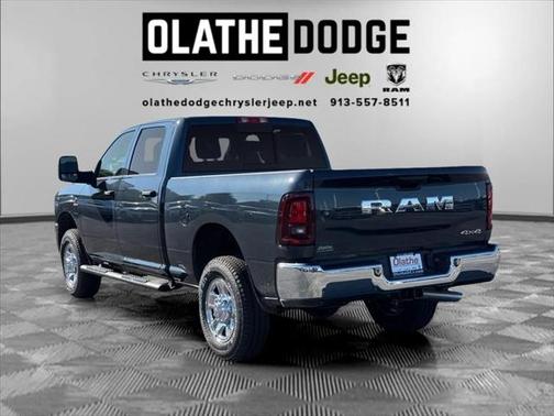 2025 RAM 2500 Tradesman Crew Cab 4x4 6'4' Box