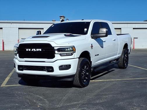 2024 RAM 2500 Laramie Crew Cab 4x4 6'4' Box