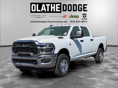 2025 RAM 2500 Tradesman Crew Cab 4x4 6'4' Box