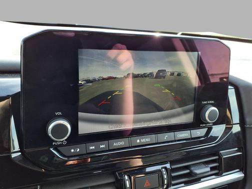 2025 Nissan Pathfinder SV 4WD