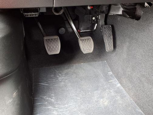 Firecracker Red Clearcoat 2026 Jeep Wrangler Sport