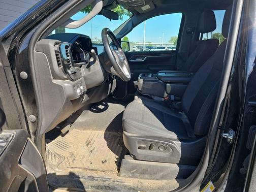 Onyx Black 2023 GMC Sierra 1500 Elevation