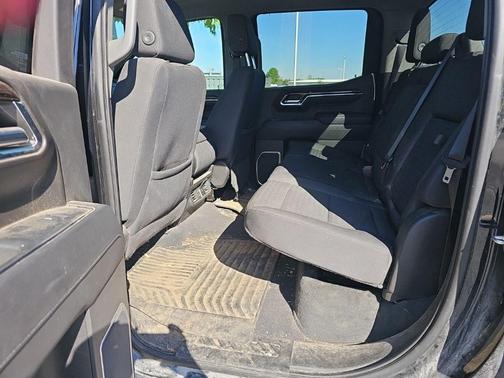 Onyx Black 2023 GMC Sierra 1500 Elevation