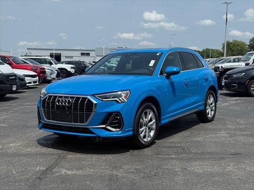 2023 Audi Q3 Premium 45 TFSI S line quattro Tiptronic