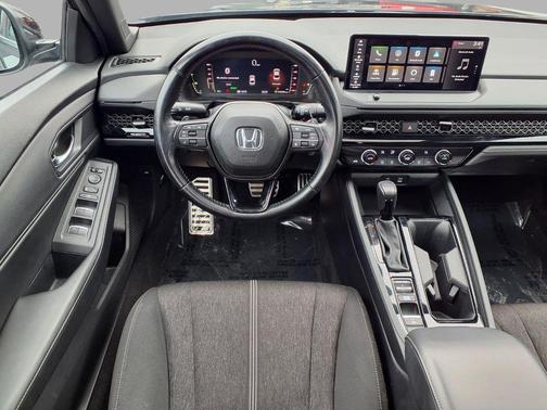 Crystal Black Pearl 2024 Honda Accord Hybrid Sport