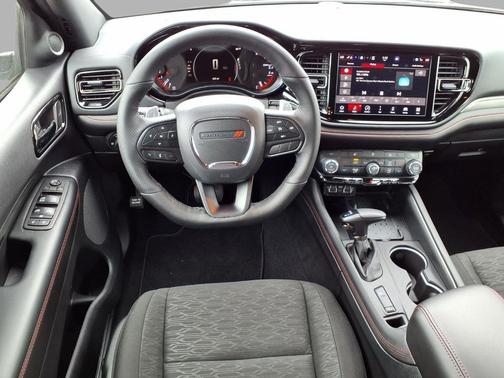 DB Black Clearcoat 2026 Dodge Durango GT AWD HEMI V8