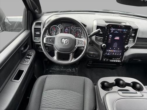 2025 RAM 2500 Tradesman Crew Cab 4x4 6'4' Box