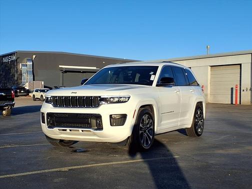 2022 Jeep Grand Cherokee Overland