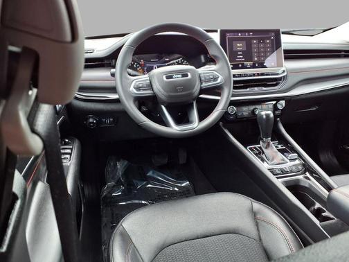 Sting-Gray Clearcoat 2022 Jeep Compass Trailhawk