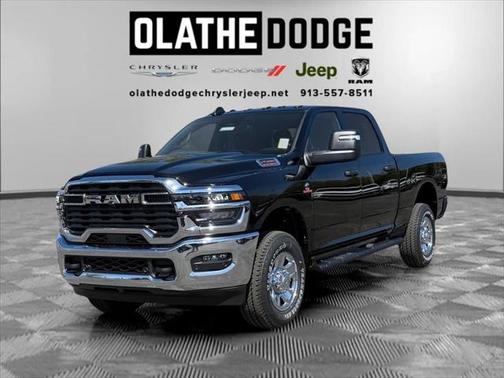 2025 RAM 2500 Tradesman Crew Cab 4x4 6'4' Box