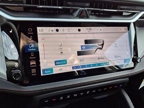 Bright White Clearcoat 2026 Jeep Cherokee Limited