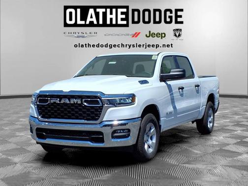 Bright White Clearcoat 2026 RAM 1500 Big Horn/Lone Star