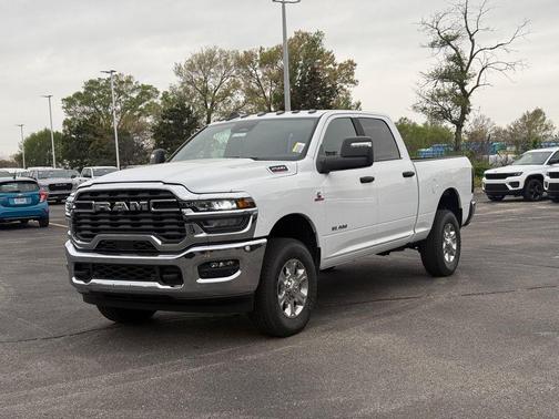 2025 RAM 2500 Big Horn Crew Cab 4x4 6'4' Box