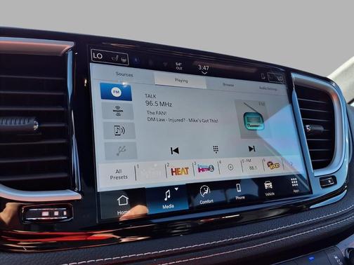 2026 Chrysler Pacifica L