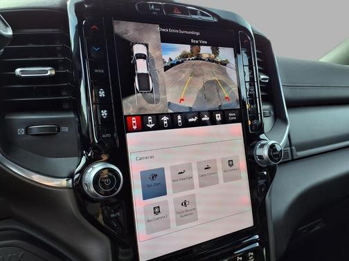 2026 RAM 3500 Laramie Crew Cab 4x4 8' Box