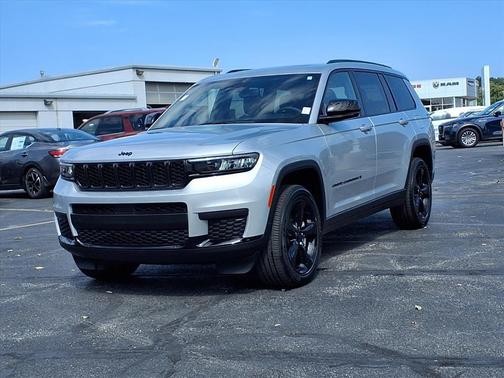 2023 Jeep Grand Cherokee L Altitude