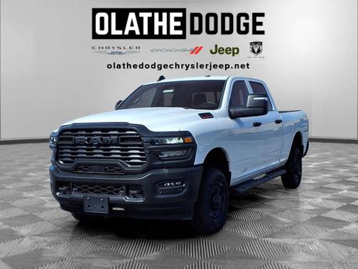 2026 RAM 2500 Tradesman Crew Cab 4x4 6'4' Box