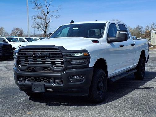 2026 RAM 2500 Tradesman Crew Cab 4x4 6'4' Box