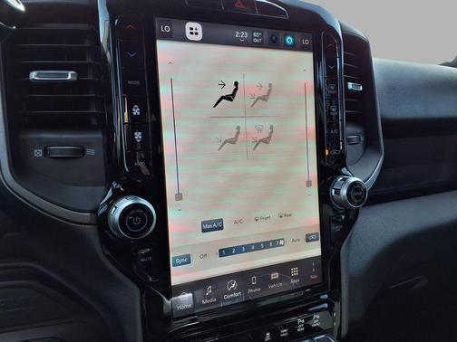 2026 RAM 2500 Tradesman Crew Cab 4x4 6'4' Box