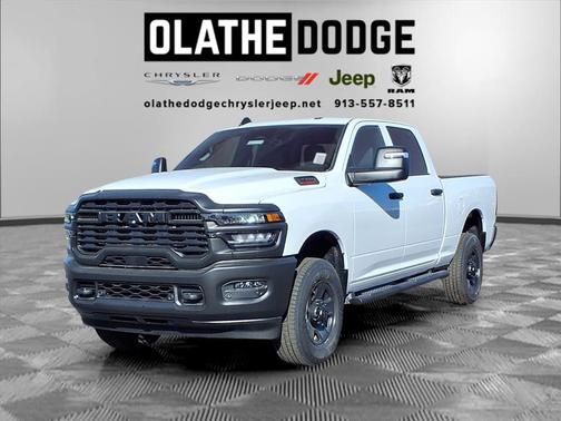 2026 RAM 2500 Tradesman Crew Cab 4x4 6'4' Box