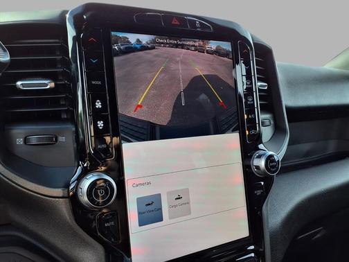 2026 RAM 3500 Tradesman Crew Cab 4x4 8' Box