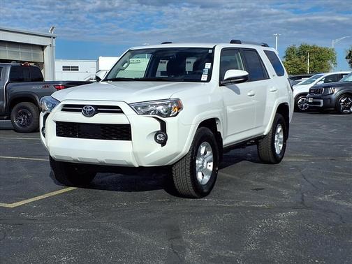 2024 Toyota 4Runner SR5