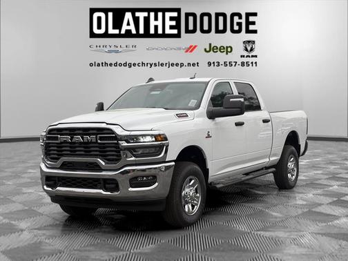 2025 RAM 2500 Tradesman Crew Cab 4x4 6'4' Box