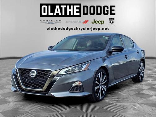 Gun Metallic 2020 Nissan Altima SR FWD