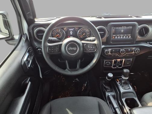 2023 Jeep Gladiator Sport S