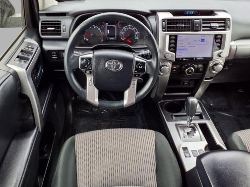 Midnight Black Metallic 2022 Toyota 4Runner SR5