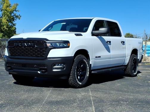 2025 RAM 1500 Warlock Crew Cab 4x4 5'7' Box