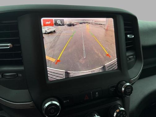 2024 RAM 2500 Tradesman Crew Cab 4x4 6'4' Box