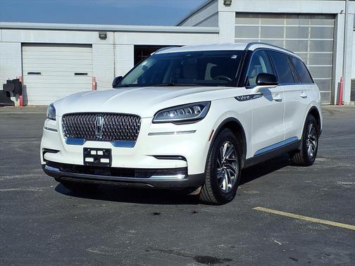 2021 Lincoln Aviator Standard AWD