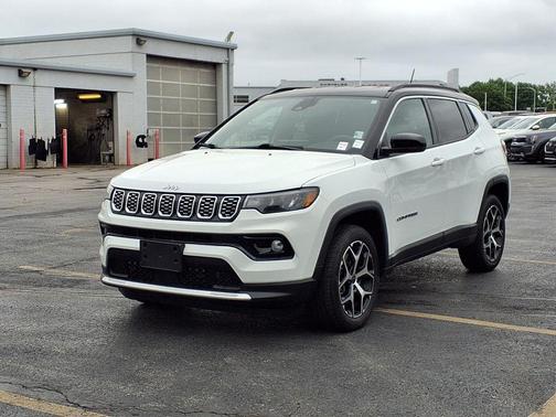 Bright White Clearcoat 2025 Jeep Compass Limited