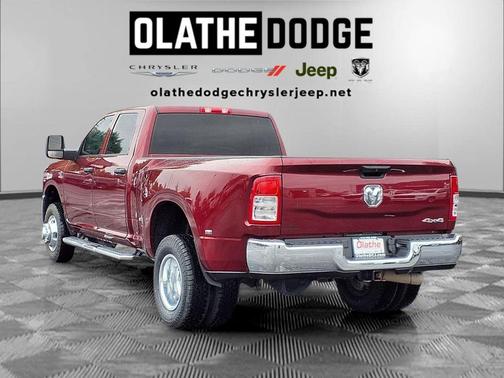 Delmonico Red Pearlcoat 2024 RAM 3500 Tradesman Crew Cab 4x4 8' Box