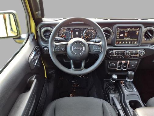 2023 Jeep Gladiator Willys 4x4