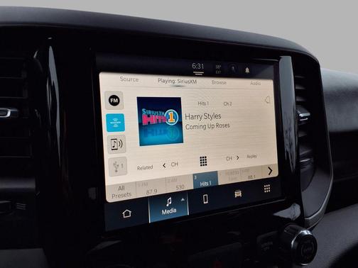 2026 RAM 2500 Tradesman Crew Cab 4x4 6'4' Box